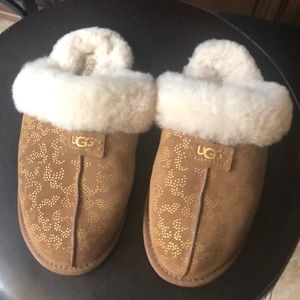 Ugg slippers